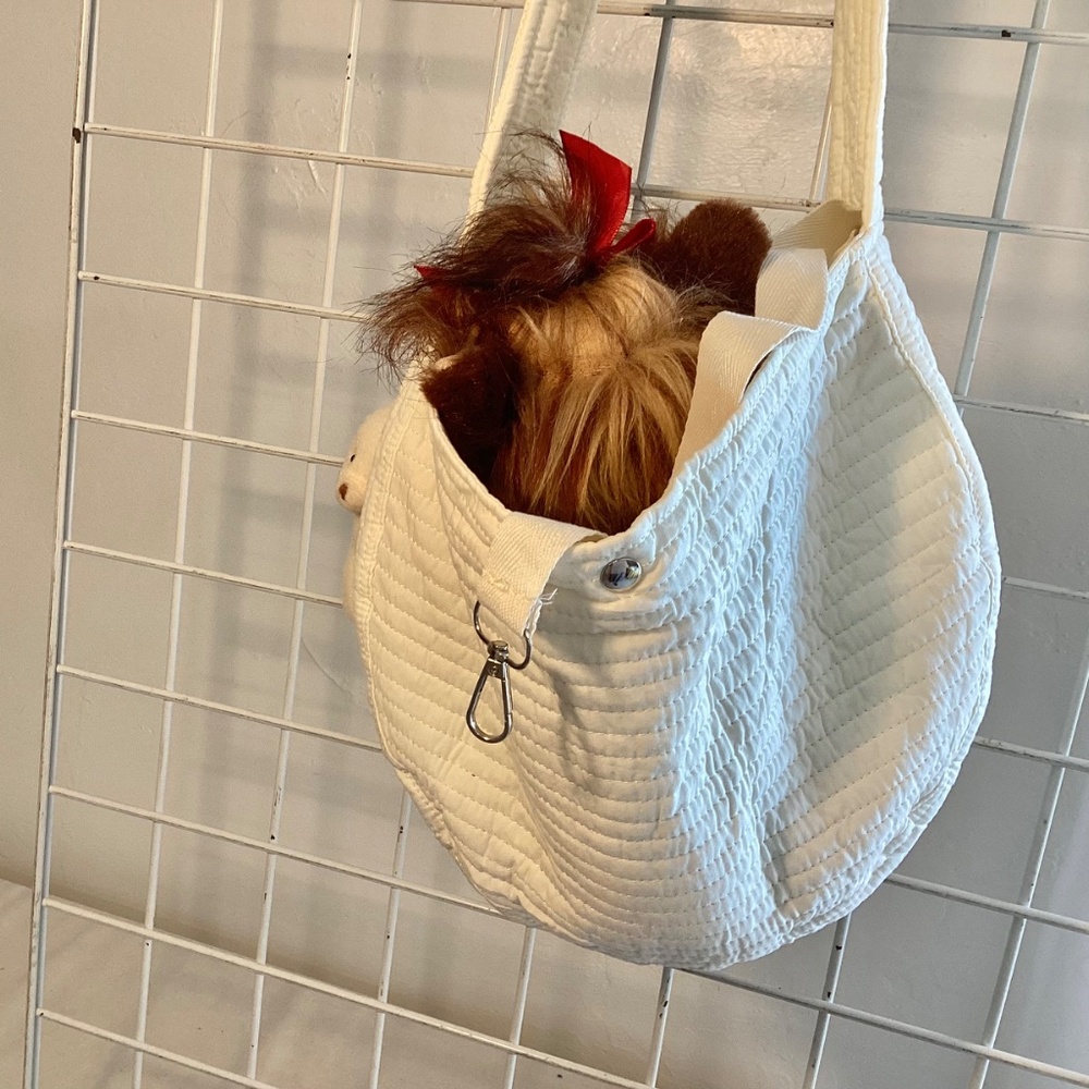 Cream Quilted Pet Sling Carrier - Comfortable Hands-Free Dog Carrier #C - Picture 7 of 9